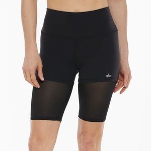 ALO AirLift Double Trouble Biker Short